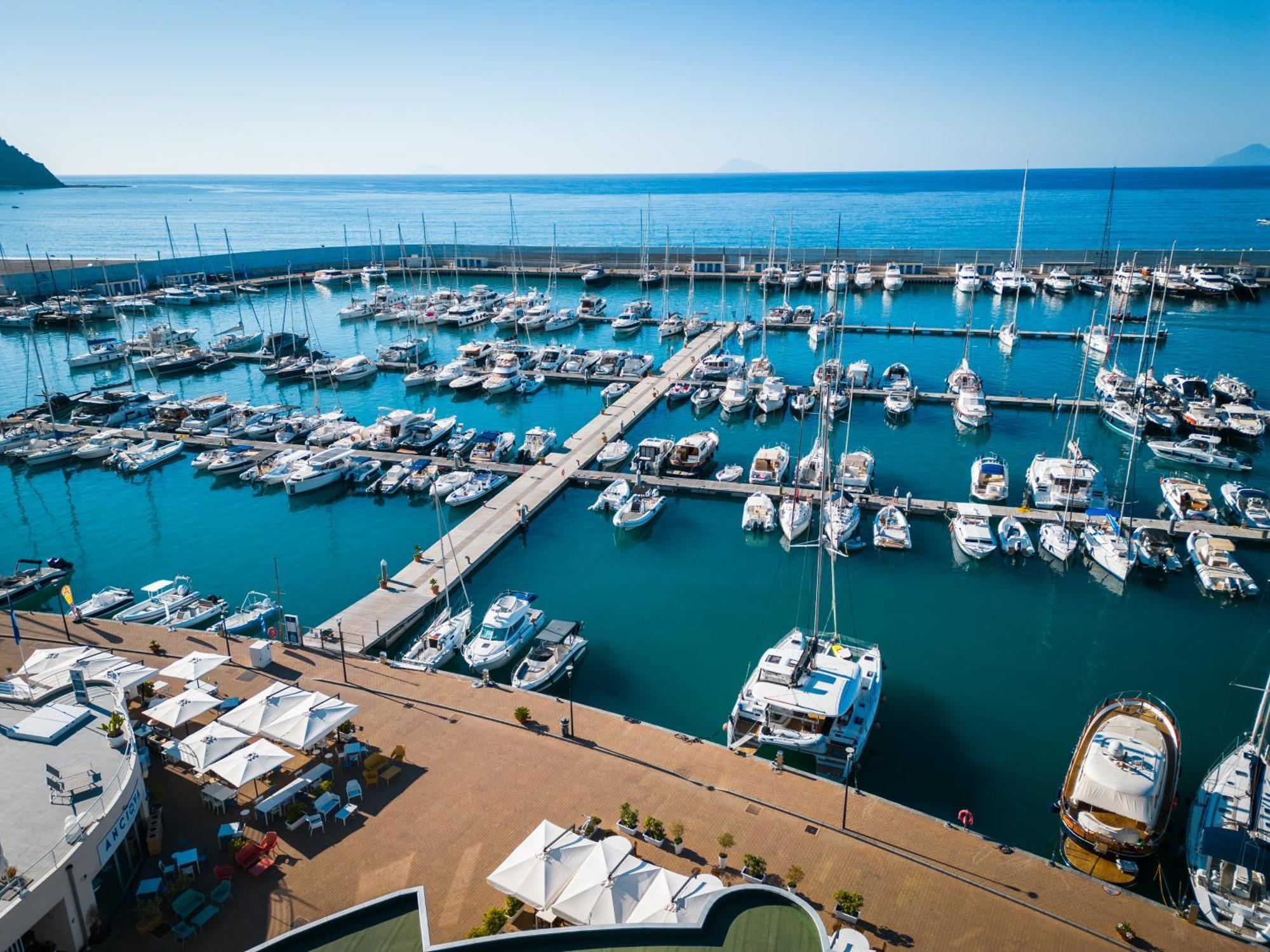 Sestante Marina Motel Capo dʼOrlando Buitenkant foto